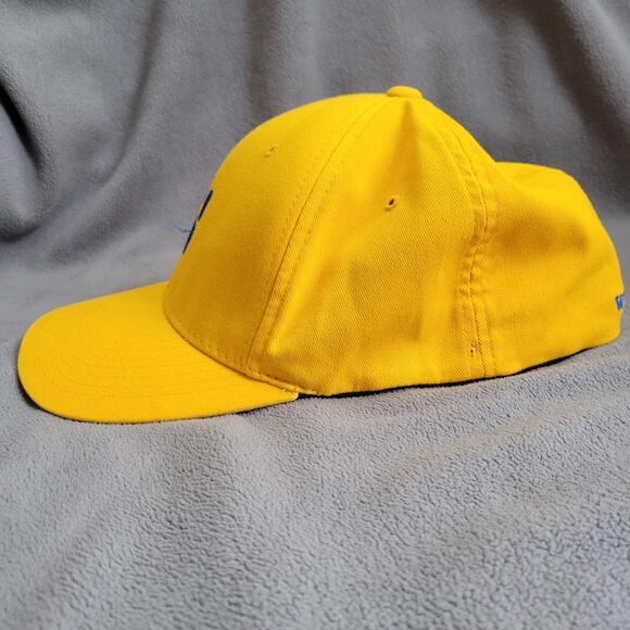 Wildcats Yellow Hat Blue Paw Flexfit Yupoong Cap Size L XL Embroidered - Picture 2 of 9